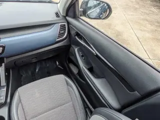 Kia Seltos 2023 S 4dr SUV