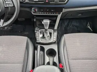 Kia Seltos 2023 S 4dr SUV