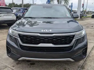 Kia Seltos 2023 S 4dr SUV