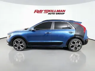 Kia Niro 2024 SX Touring 4 puertas Crossover