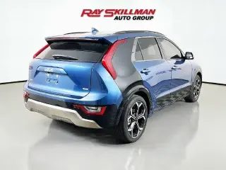 Kia Niro 2024 SX Touring 4 puertas Crossover