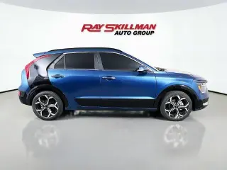 Kia Niro 2024 SX Touring 4 puertas Crossover