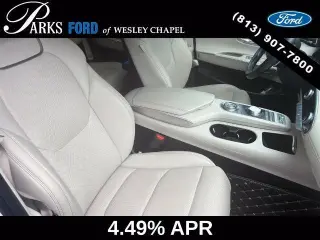Genesis GV70 2023 AWD 2.5T Standard 4dr SUV