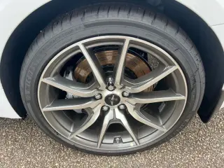 Genesis G70 2026 2.5T Standard 4dr Sedán