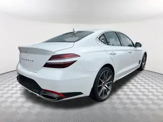 Genesis G70 2026 2.5T Standard 4dr Sedán
