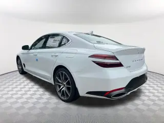 Genesis G70 2026 2.5T Standard 4dr Sedán