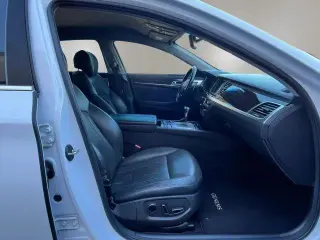 Genesis G80 2019 3.8 4dr Sedán