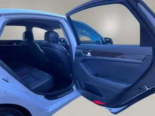 Genesis G80 2019 3.8 4dr Sedán