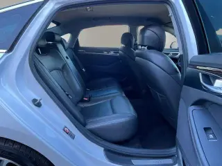 Genesis G80 2019 3.8 4dr Sedán