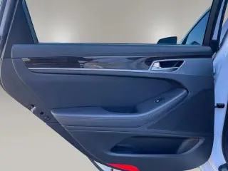 Genesis G80 2019 3.8 4dr Sedán