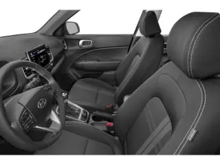 Hyundai VENUE 2026 SEL 4dr Crossover con Techo de Dos Tonos