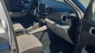 Hyundai VENUE 2024 SEL 4dr Crossover