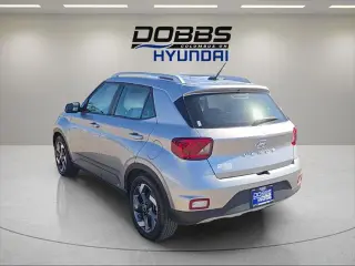 Hyundai VENUE 2024 SEL 4dr Crossover