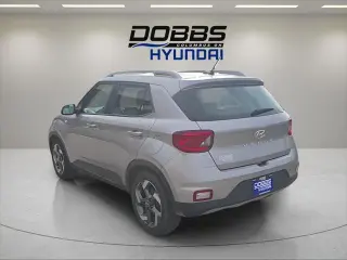 Hyundai VENUE 2025 SEL 4dr Crossover