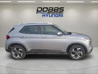 Hyundai VENUE 2025 SEL 4dr Crossover