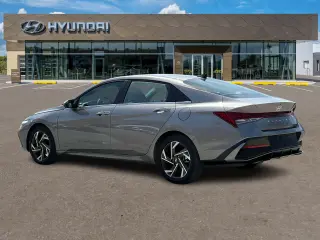 Hyundai ELANTRA 2024 SEL 4dr Sedán