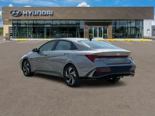 Hyundai ELANTRA 2024 SEL 4dr Sedán