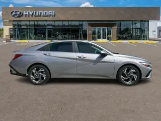 Hyundai ELANTRA 2024 SEL 4dr Sedán