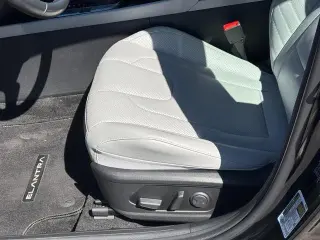 Hyundai ELANTRA Hybrid 2024 Limited 4dr Sedán