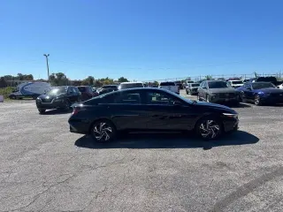 Hyundai ELANTRA Hybrid 2024 Limited 4dr Sedán