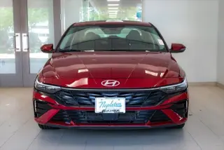 Hyundai ELANTRA Híbrido 2025 Limited 4dr Sedán
