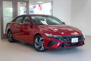Hyundai ELANTRA Híbrido 2025 Limited 4dr Sedán