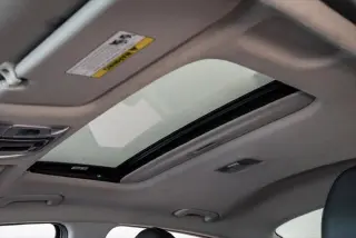 Hyundai ELANTRA Híbrido 2025 Limited 4dr Sedán