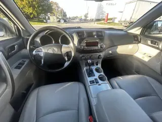 2012 Toyota Highlander