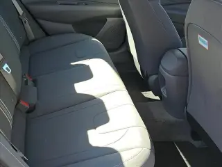 Hyundai ELANTRA Hybrid 2025 SEL Sport 4dr Sedán
