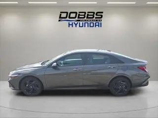 Hyundai ELANTRA 2026 SEL Sport Sedán de 4 puertas