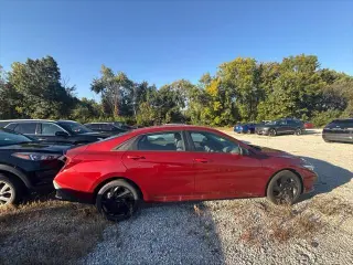 Hyundai ELANTRA 2026 SEL Sport 4dr Sedán