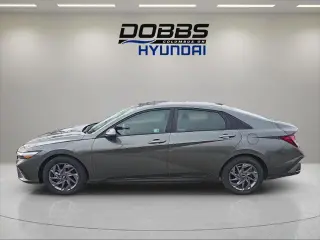 Hyundai ELANTRA 2024 SEL Sedán 4 puertas
