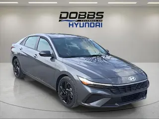 Hyundai ELANTRA 2026 SEL Sport 4dr Sedán