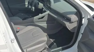 Hyundai ELANTRA 2026 SEL Sport 4dr Sedán