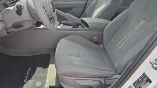 Hyundai ELANTRA 2026 SEL Sport 4dr Sedán