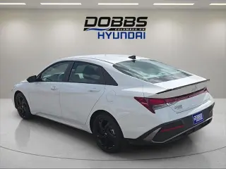 Hyundai ELANTRA 2026 SEL Sport 4dr Sedán