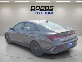 Hyundai ELANTRA 2026 SEL Sport 4dr Sedán
