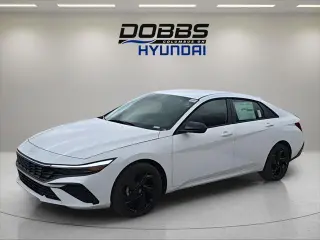 Hyundai ELANTRA 2026 SEL Sport 4dr Sedán