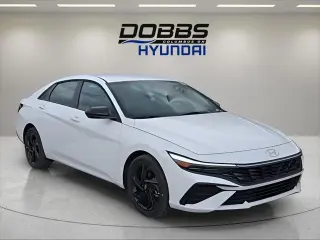 Hyundai ELANTRA 2026 SEL Sport 4dr Sedán