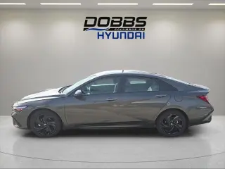 Hyundai ELANTRA 2026 SEL Sport 4dr Sedán