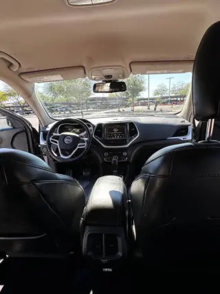 Jeep Cherokee 2018