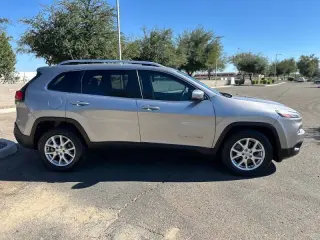 Jeep Cherokee 2018