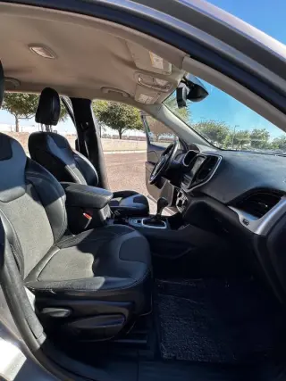 Jeep Cherokee 2018