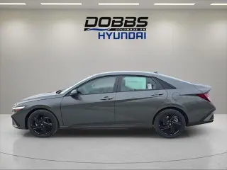Hyundai ELANTRA 2026 SEL Sport 4 puertas Sedán