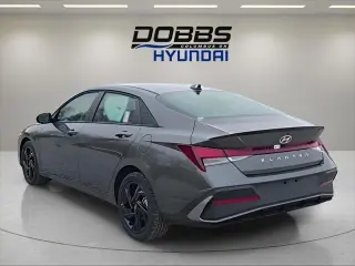 Hyundai ELANTRA 2026 SEL Sport 4 puertas Sedán