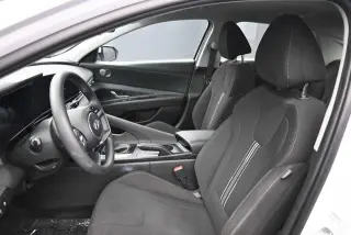 Hyundai ELANTRA 2024 SEL 4dr Sedán