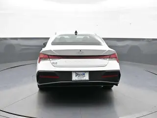 Hyundai ELANTRA 2024 SEL 4dr Sedán