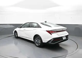 Hyundai ELANTRA 2024 SEL 4dr Sedán