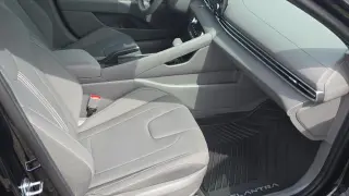 Hyundai ELANTRA 2026 SEL Sport 4dr Sedán