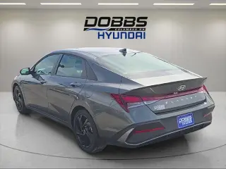 Hyundai ELANTRA 2026 SEL Sport 4dr Sedán